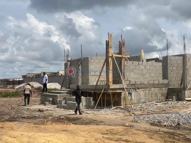 4 bedroom Bungalow For Sale Igando Ibeju-Lekki Lagos - 9