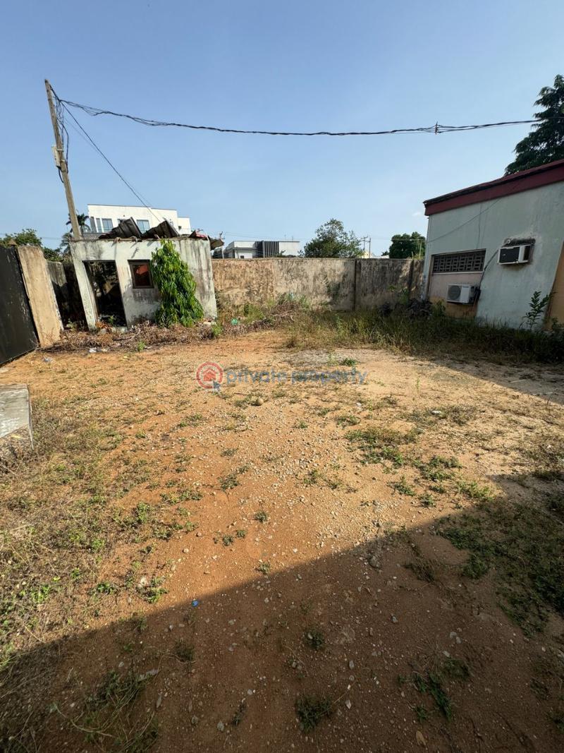 3 bedroom Bungalow For Rent Oba Akinjobi Ikeja GRA Lagos - 2