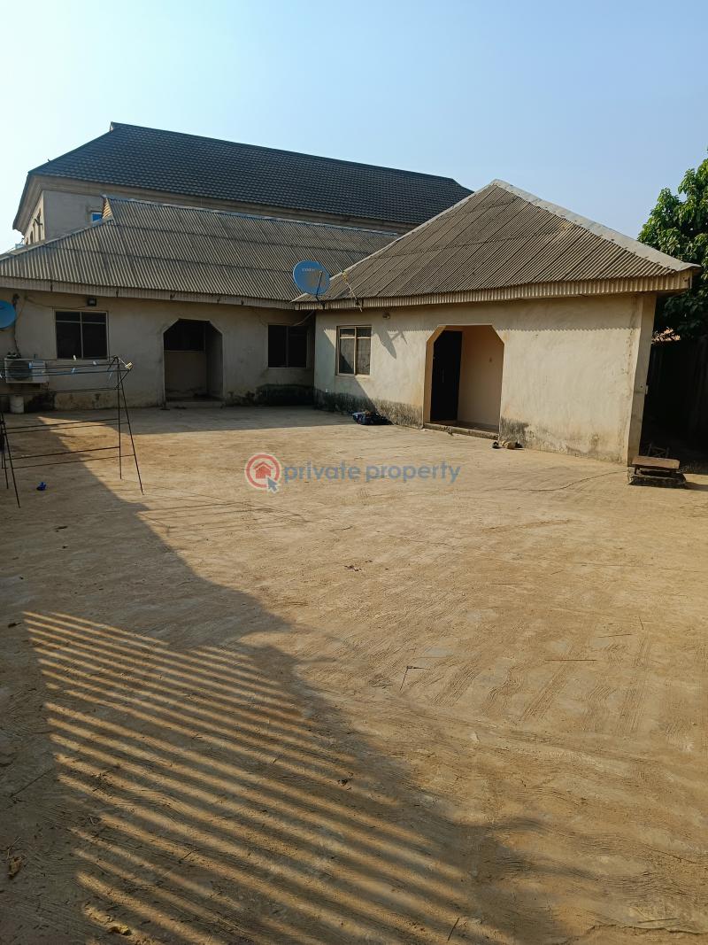 4 bedroom Bungalow For Sale By Laspo Tech University Odogunyan Ikorodu Lagos - 2