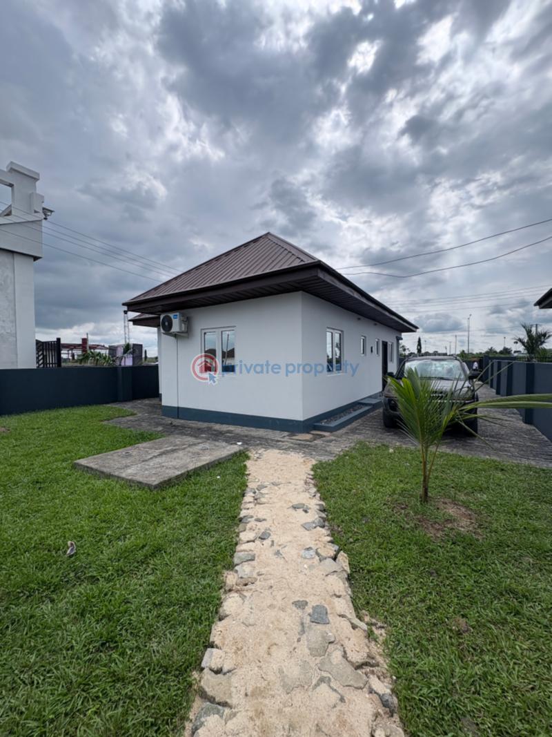 3 bedroom Bungalow For Sale Obirikwere Airport Road Port Harcourt Rivers - 2