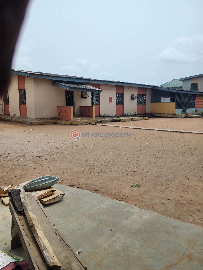 10 bedroom Bungalow For Sale Off Alhaji Taju Road Akesan Alimosho Lagos Akesan Alimosho Lagos - 8