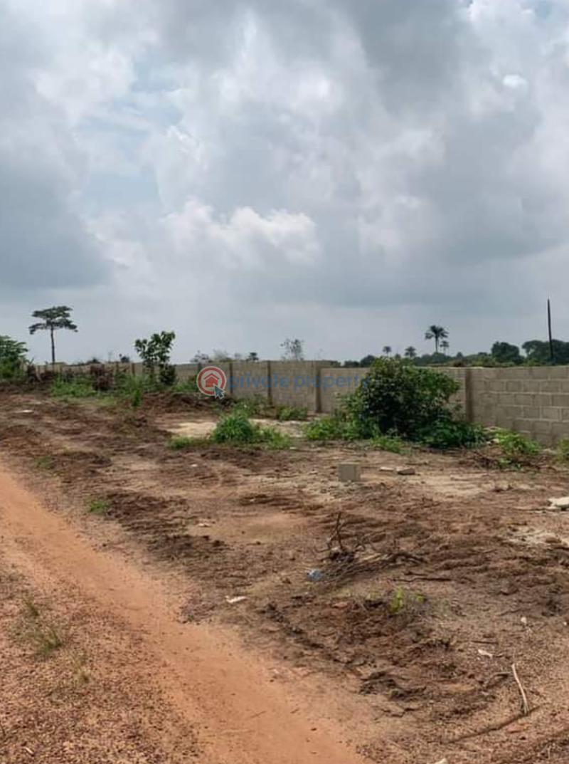 Mixed use Land For Sale New City Estate Okwu Ogbaku Off Onitsha Owerri Road Mbaitoli Imo - 3