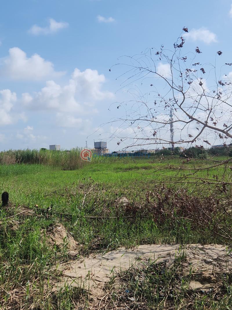 Mixed use Land For Sale Chevron Drive Lekki Lagos - 3