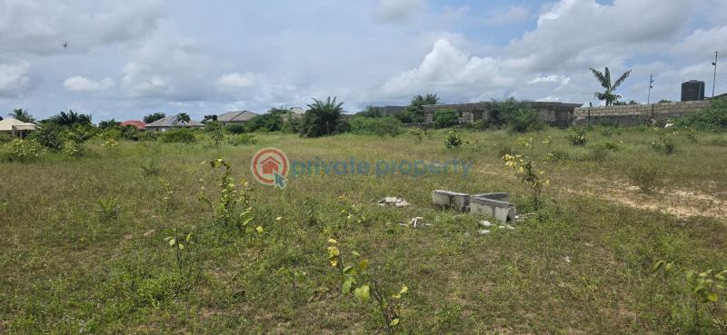 Mixed use Land For Sale Alpha Mark Capital Garden In Airport Axis, Elerangbe, Ibeju Lekki Very Close To 👉sharing Boundaries With Lekki Avana 1&2 👉lekki International Airport 👉close To Eleganza Industrial Estate 👉less Than Five Minutes From The Lekki Epe Expressway 👉close To Ibeju-Lekki Lagos - 3