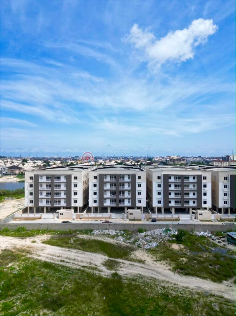 2 bedroom Block Of Flats For Sale Osapa London Lekki Lagos - 3