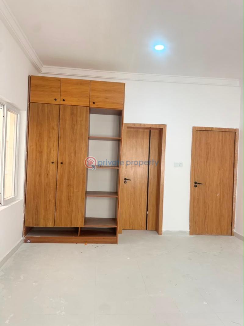 2 bedroom Block Of Flats For Sale Osapa London Lekki Lagos - 5