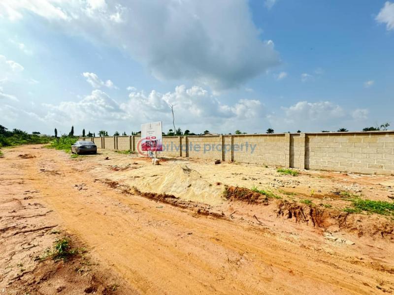 Buy and build land in a functional environment - 1 Land For Sale Ikorodu Lagos - 1