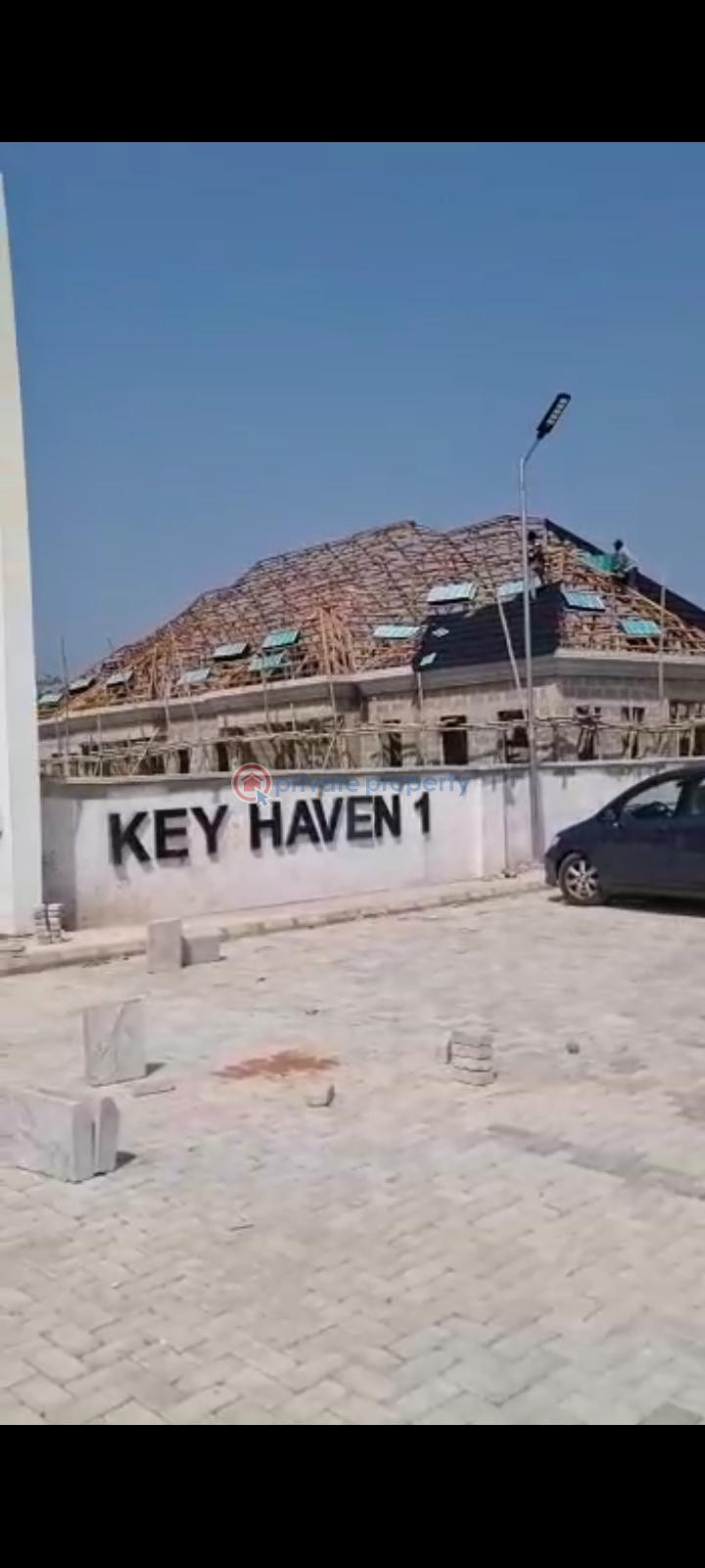 Land For Sale Key Haven Phase 1 Located In A Serene Environment Inside A Gated Estate With Beautiful Landmarks Around It Like Igbonla Modern College Directly Facing The Estate St Augustine University Just A 3 Minutes Drive And Many Others Epe Lagos - 1