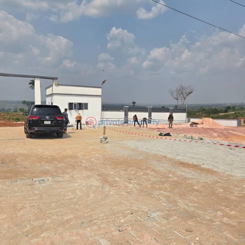Residential Land For Sale *✨ Landview City Extension Asaba – Your Golden Investment Opportunity! ✨* Looking For Land With Prime Location And Guaranteed Value Appreciation? 🌟 Landview City Extension, Asaba Offers You The Perfect Blend Of Accessibility, Security, And Growth Potent Asaba Delta - 1