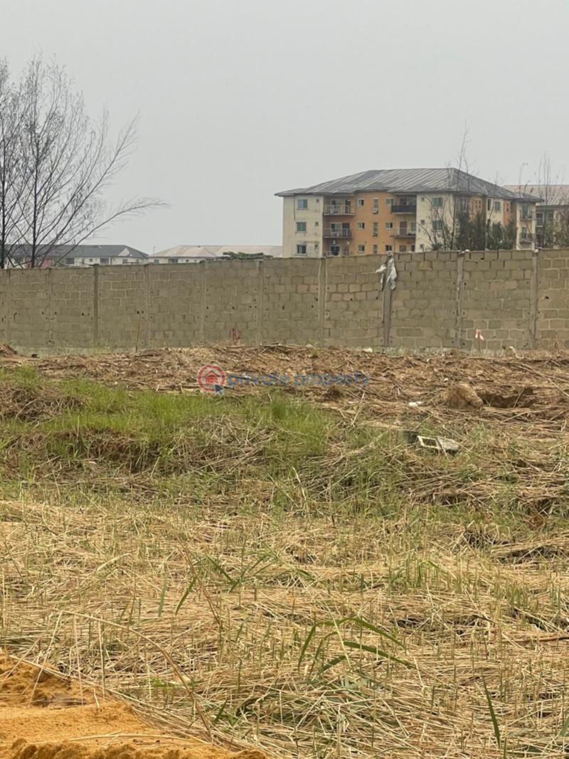 Residential Land For Sale Very Close To Northern Foreshore Estate In Chevron Chevron Drive Lekki Lagos - 4