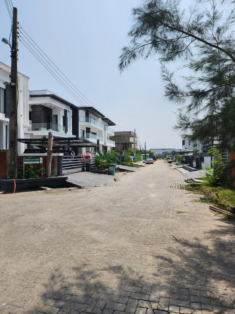 Mixed use Land For Sale Megamound Estate Lekki Phase 2 Lagos - 4