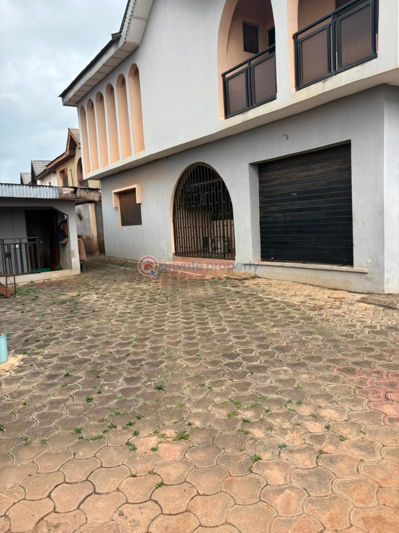 6 bedroom Duplex For Sale Akute Tipper Garage Ojoolu Ifo Ogun - 0