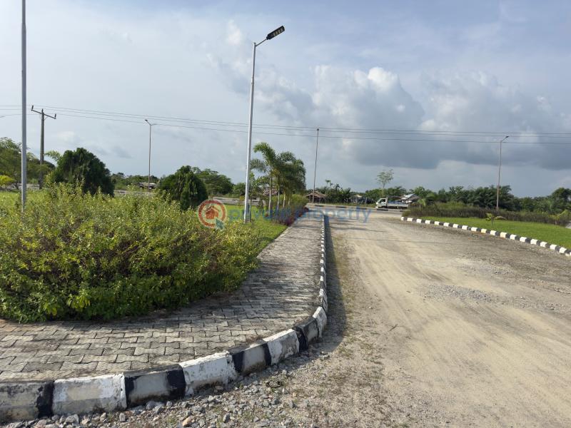 Mixed use Land For Sale Lekki Expressway Eleran Igbe Ibeju-Lekki Lagos - 1