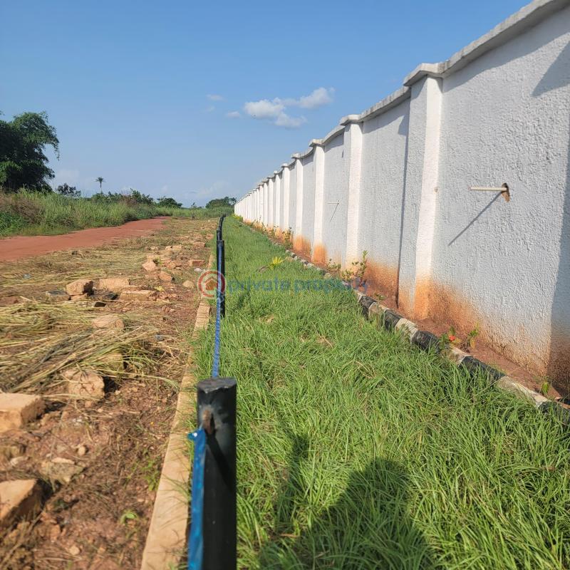 Mixed use Land For Sale Edo Megacity Estate In Igue Nwangue Community, Off Aduwawa Bypass, Very Close To Eagle Junction, Benin City, Edo State Benin Edo - 1