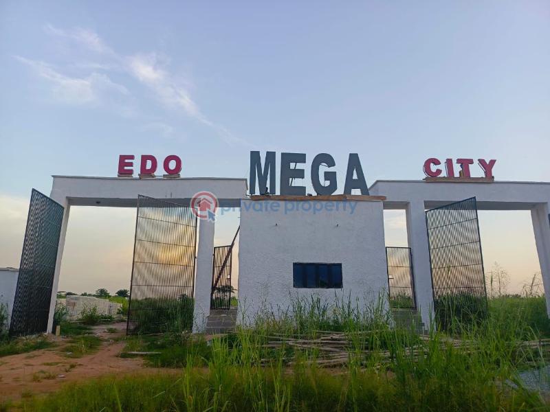Mixed use Land For Sale Edo Megacity Estate In Igue Nwangue Community, Off Aduwawa Bypass, Very Close To Eagle Junction, Benin City, Edo State Benin Edo - 3
