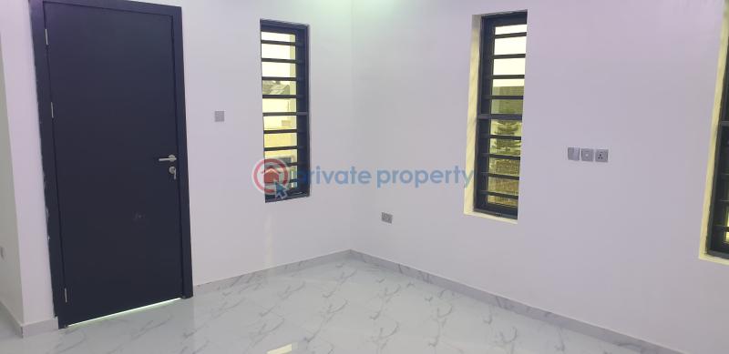 4 bedroom Terraced Duplex For Sale Magodo At Dipo Oyewole Entrance Magodo GRA Phase 1 Ojodu Lagos - 3