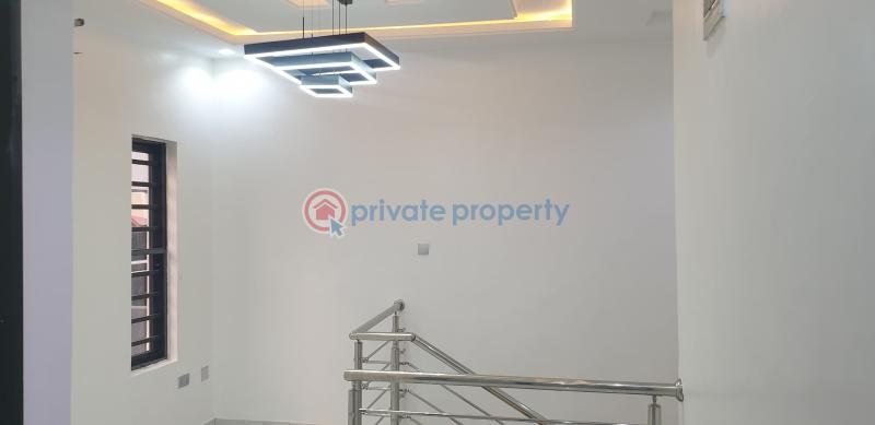 4 bedroom Terraced Duplex For Sale Magodo At Dipo Oyewole Entrance Magodo GRA Phase 1 Ojodu Lagos - 9