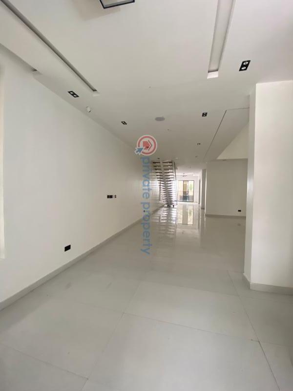 5 bedroom Detached Duplex For Sale Ikota Lekki Lagos - 1