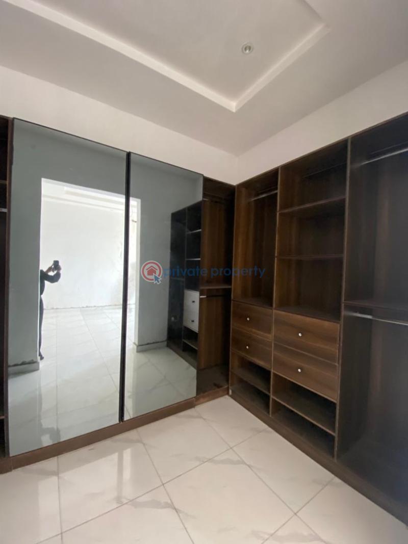 4 bedroom Terraced Duplex For Sale Ogombo Road Lekki Scheme 2 Ajah Lagos - 7