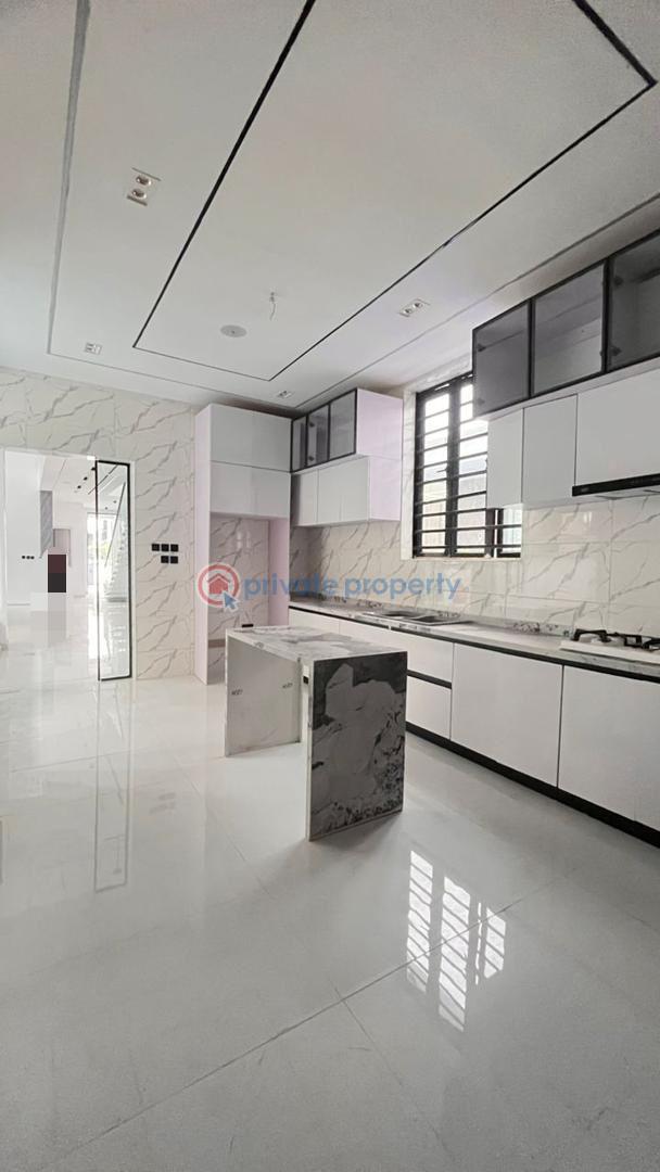 5 bedroom Detached Duplex For Sale Chevron Toll Gate Lekki Lagos - 1