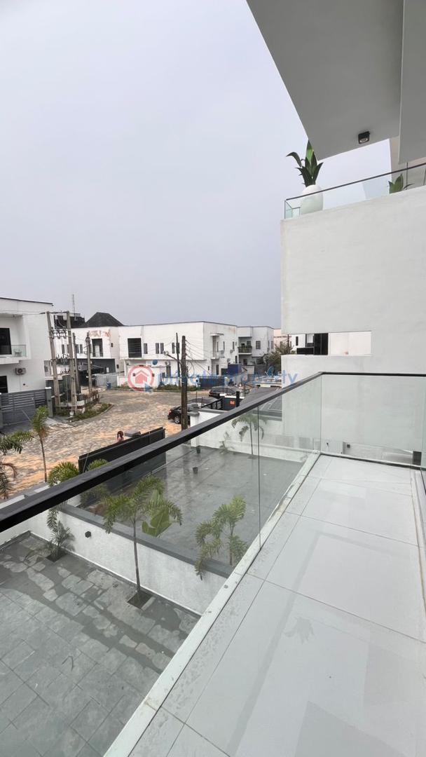 5 bedroom Detached Duplex For Sale Chevron Toll Gate Lekki Lagos - 9