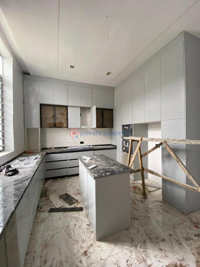 5 bedroom Detached Duplex For Sale Ikota Lekki Lagos - 3