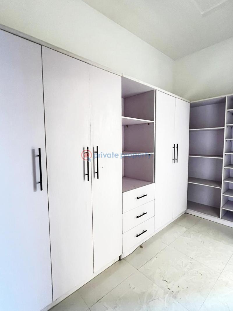 4 bedroom Detached Duplex For Sale Osapa Lekki Lagos - 3