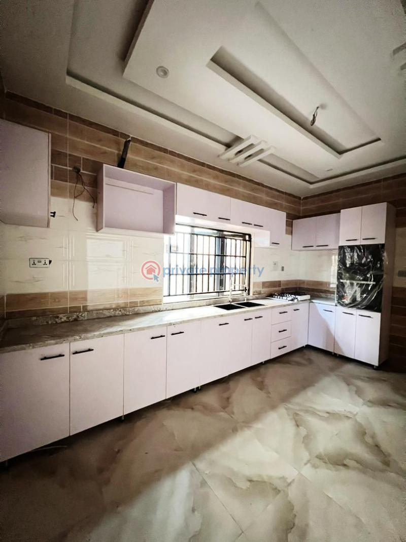 4 bedroom Detached Duplex For Sale Osapa Lekki Lagos - 10