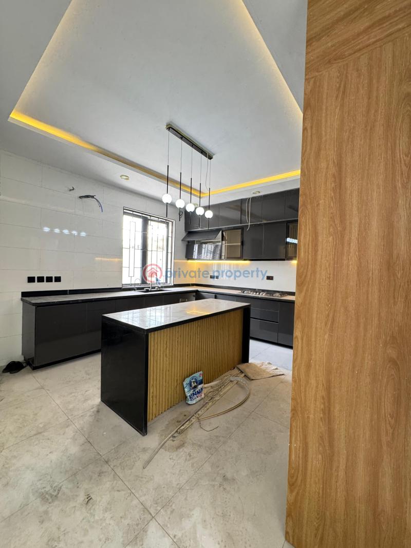 5 bedroom Detached Duplex For Sale Lekki Phase 1 Lagos - 2