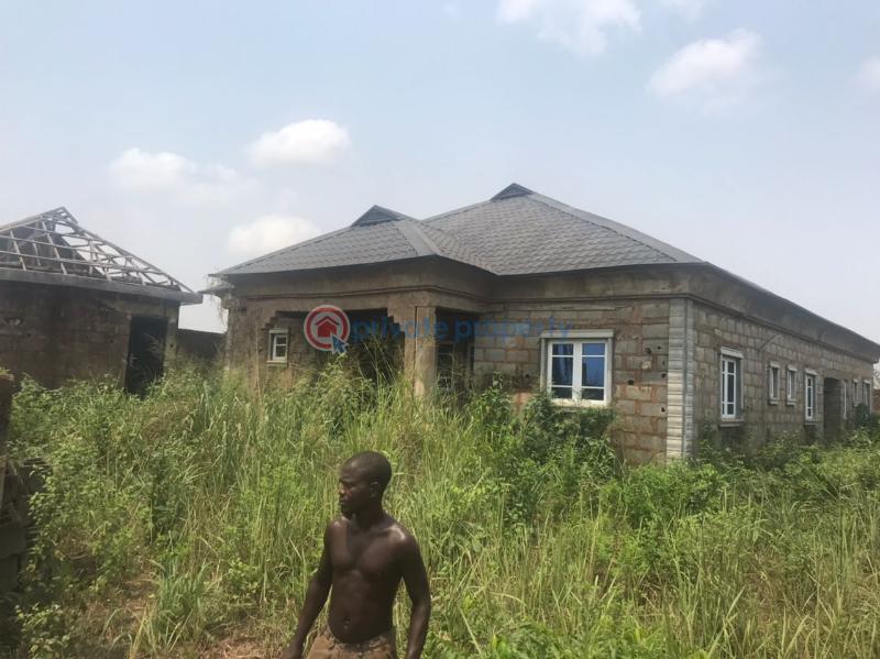 2 bedroom Block Of Flats For Sale Opposite Paramount Fm . Oke Mosan Abeokuta Ogun - 0