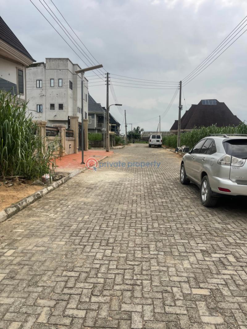 2 bedroom Semi detached Bungalow For Sale Along Ikola Road Alagbado Abule Egba Lagos - 6