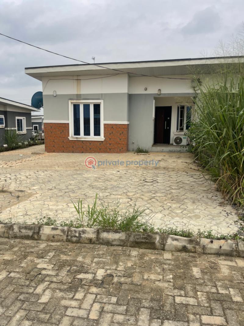 2 bedroom Semi detached Bungalow For Sale Along Ikola Road Alagbado Abule Egba Lagos - 0
