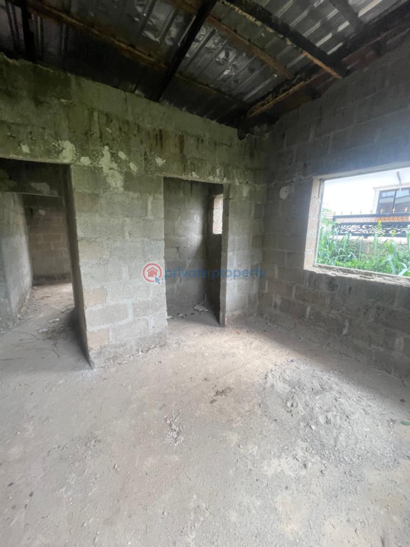 2 bedroom Semi detached Bungalow For Sale Along Ikola Road Alagbado Abule Egba Lagos - 8