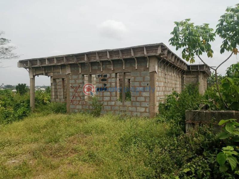 4 bedroom Bungalow For Sale Alanco Bus Stop , Opposite Federal College Of Education Osi Ele Abeokuta. Abeokuta Ogun - 0