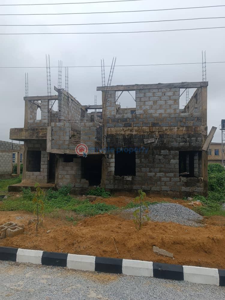 4 bedroom Duplex For Sale Lugbe Abuja Phase 4 