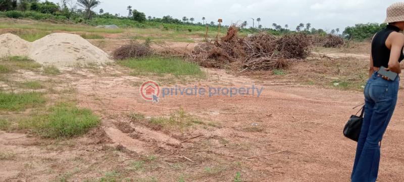 Commercial Land For Sale 👉military Barracks Igboye 👉igbonla Government Model College 👉yaba College Of Technology(epe Campus) Epe Lagos - 2