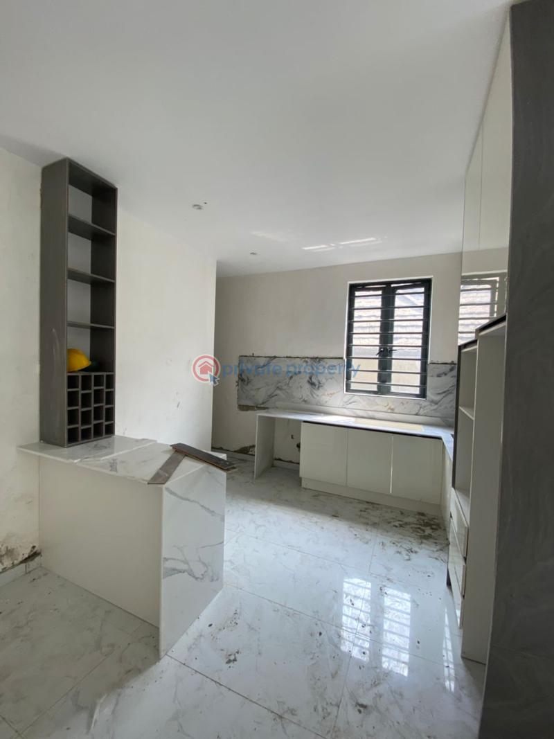 3 bedroom Flat & Apartment For Sale Freedom Way Lekki Phase 1 Lagos - 3