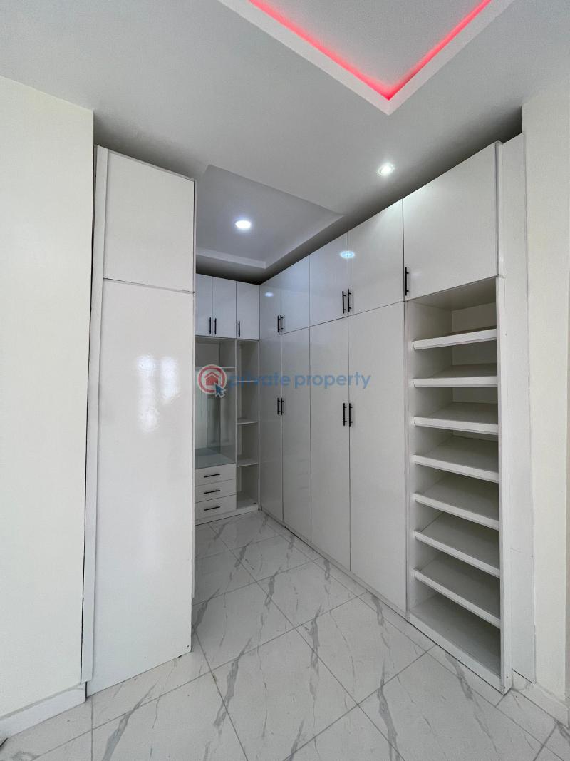4 bedroom Semi detached Duplex For Sale Vgc Extension Lekki Lagos - 4