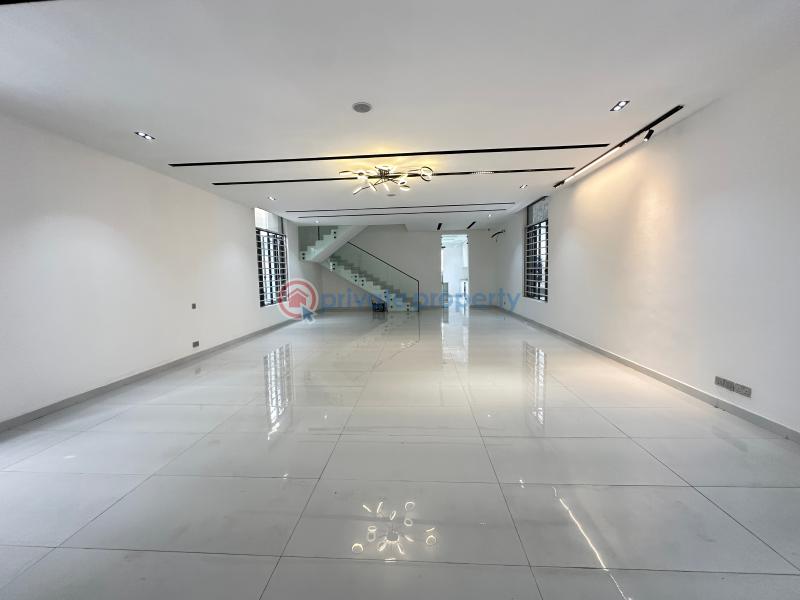 5 bedroom Detached Duplex For Sale Chevron Tollgate Lekki Lagos - 2