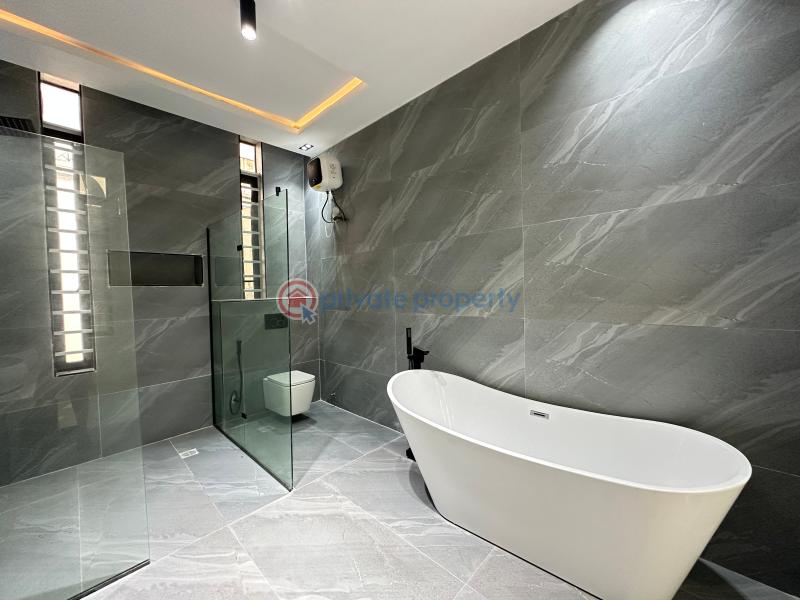 5 bedroom Detached Duplex For Sale Chevron Tollgate Lekki Lagos - 18