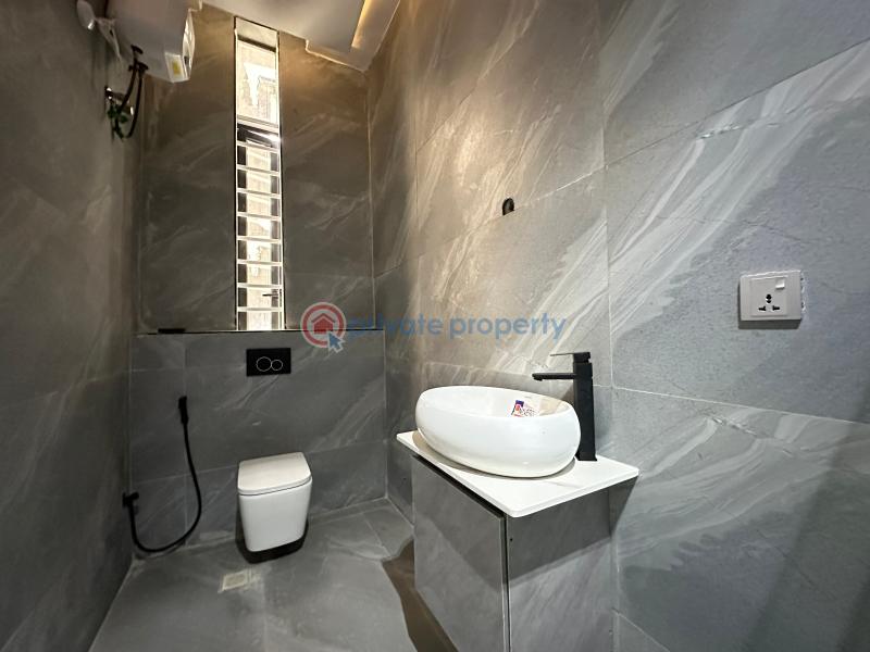 5 bedroom Detached Duplex For Sale Chevron Tollgate Lekki Lagos - 21