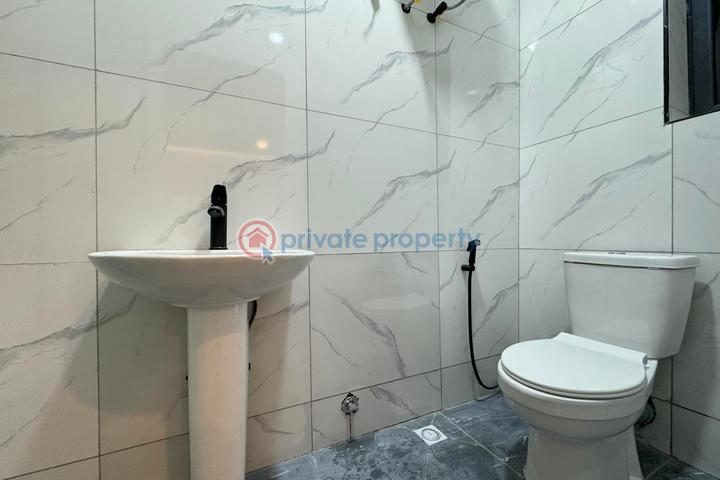 Charming 5 bedrooms detached duplex with sit-out area and bq - 21 4 bedroom Duplex For Sale Ajah Lagos - 21