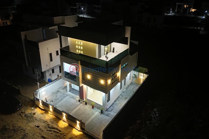 Charming 5 bedrooms detached duplex with sit-out area and bq - 0 4 bedroom Duplex For Sale Ajah Lagos - 0