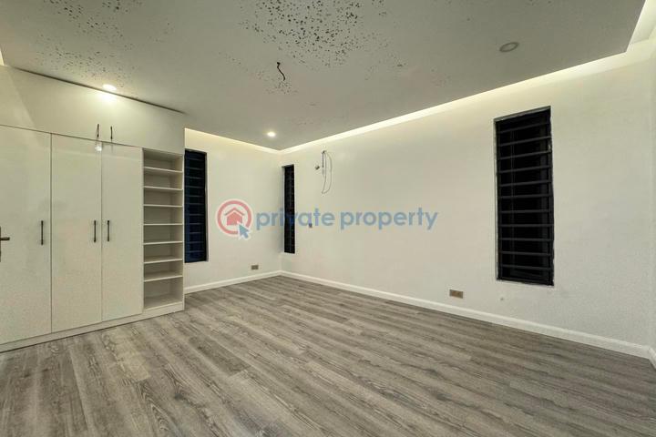 Charming 5 bedrooms detached duplex with sit-out area and bq - 19 4 bedroom Duplex For Sale Ajah Lagos - 19