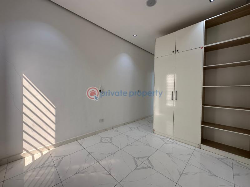 5 bedroom Detached Duplex For Sale Chevron Lekki Lagos - 18