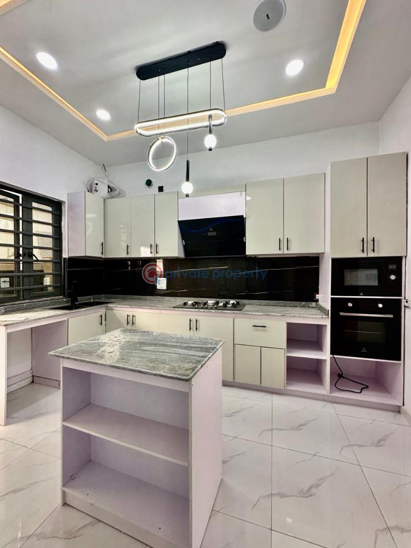 4 bedroom Detached Duplex For Sale Ajah Axis Lekki Phase 2 Lagos - 3