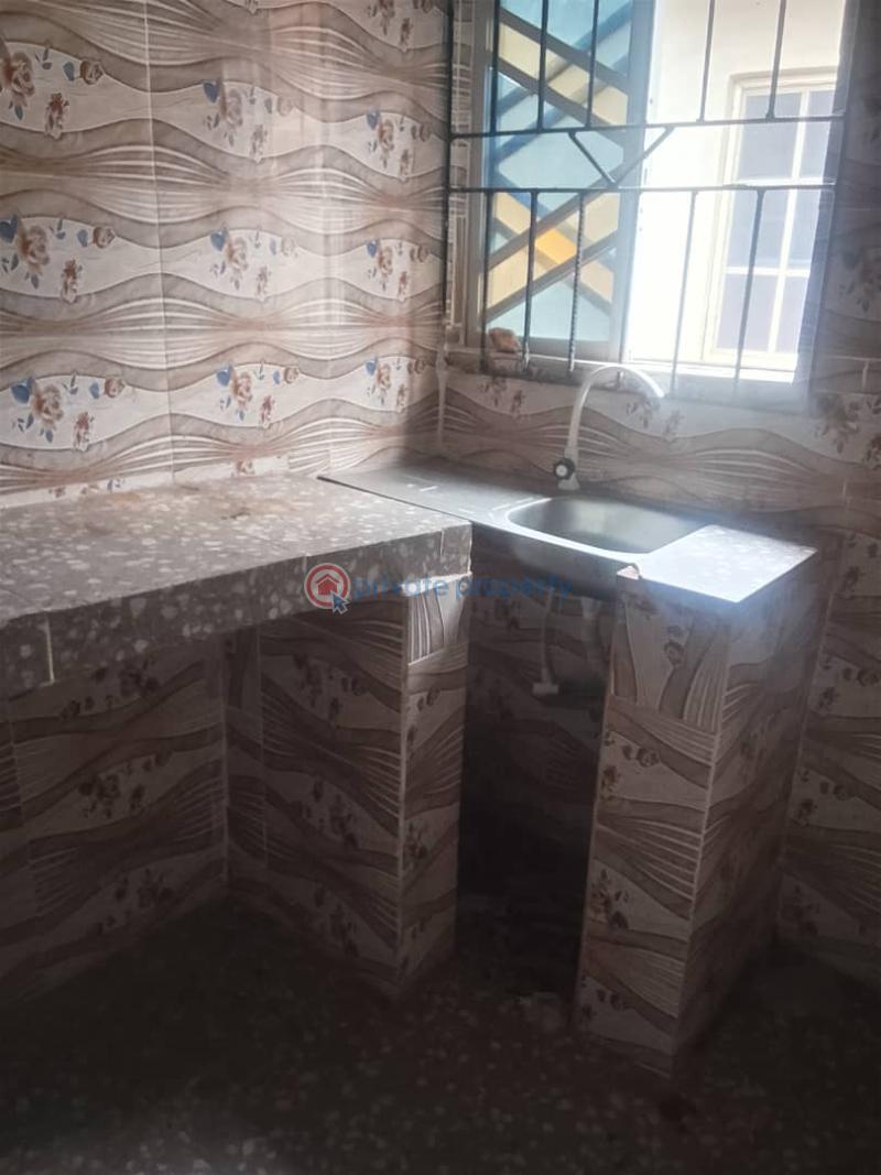 1 bedroom Mini Flat For Rent Adamo Ifakale Ikorodu Lagos - 2