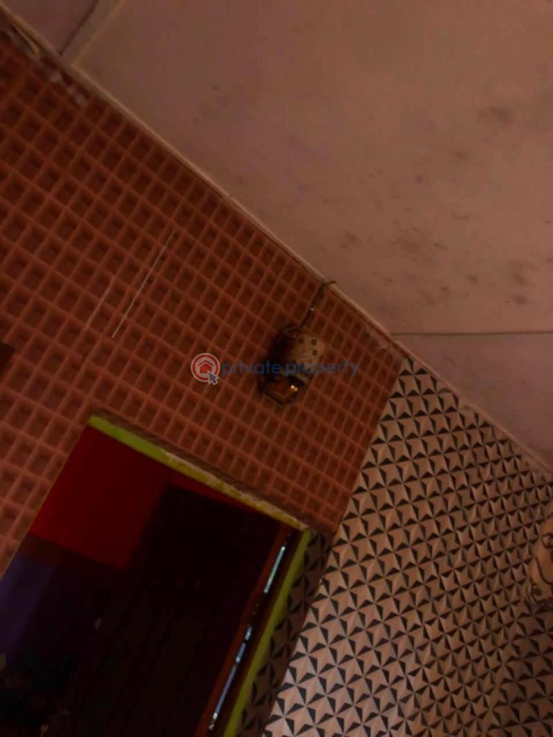 1 bedroom Mini Flat For Rent Lafenwa Itele After Ayobo Ipaja Ayobo Ipaja Lagos - 0