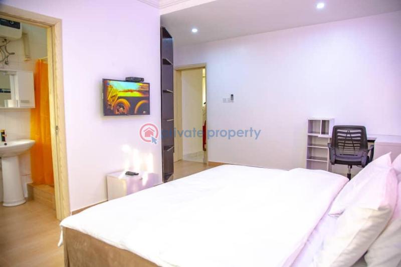 Chee lovely two bedroom - 4 2 bedroom Self Contain Short let Oduduwa Crescent Ikeja GRA Lagos - 4