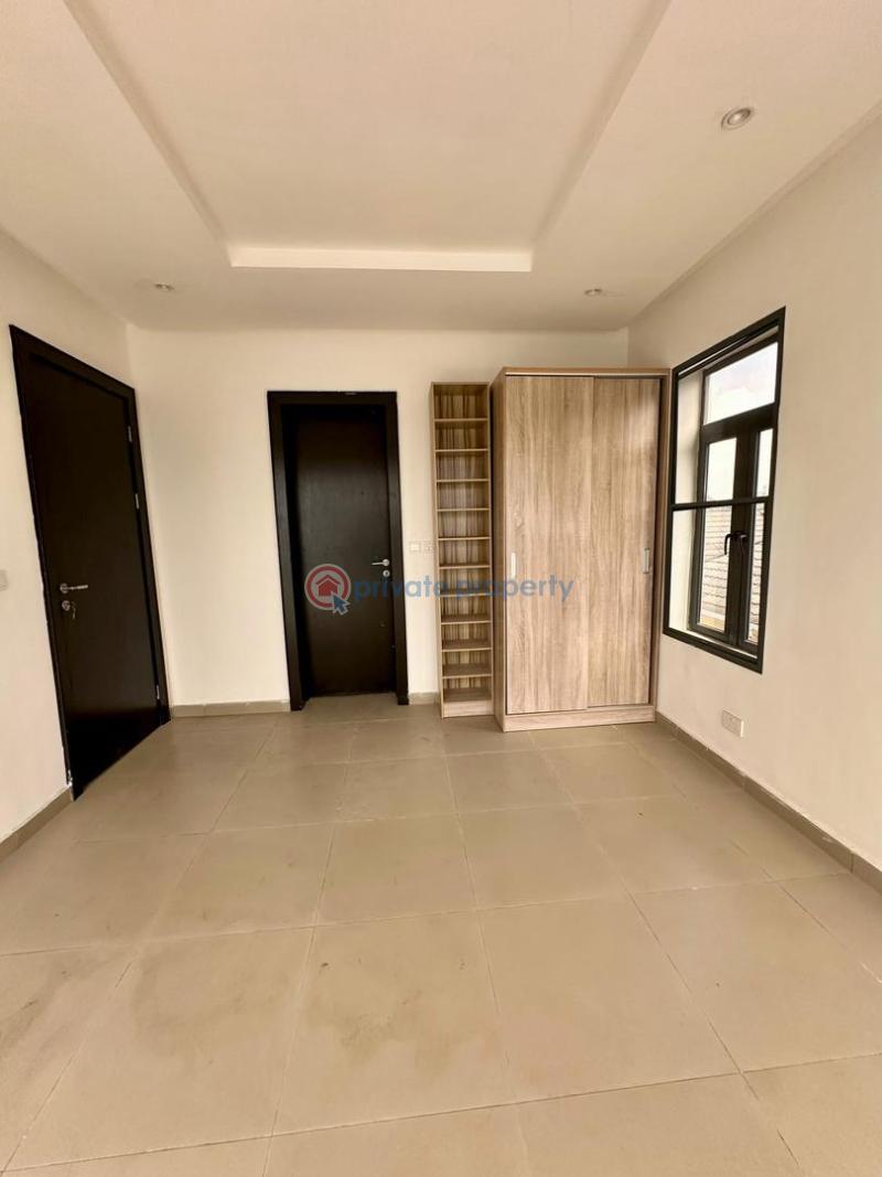 4 bedroom Terrace For Sale Chevron Lekki Lekki Lagos - 17